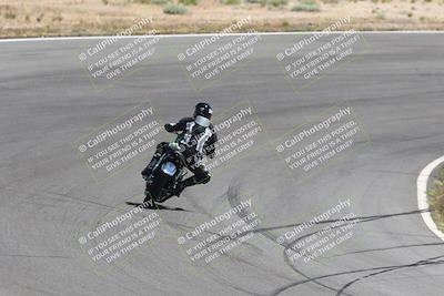 media/Apr-20-2025-AHRMA (Sun) [[393a79c373]]/Race/Group 8/Turn 4b/